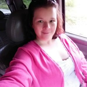 Meet your Posher, Tina